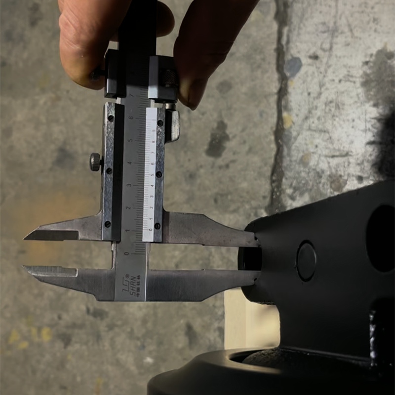 Точный расчет параметров гусеничного катка экскаватора: реальный опыт измерений на объекте заказчика.